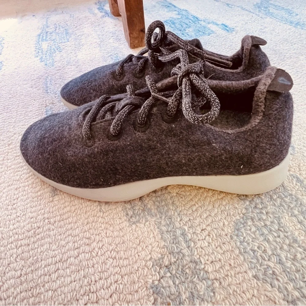 ALLBIRDS MERINO WOOL RUNNERS SNEAKERS CHARCOAL GRAY SIZE 8